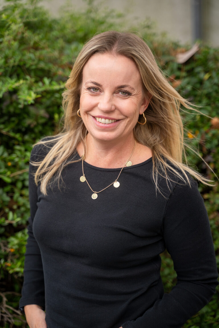 Eva Neumann - Sekretariat